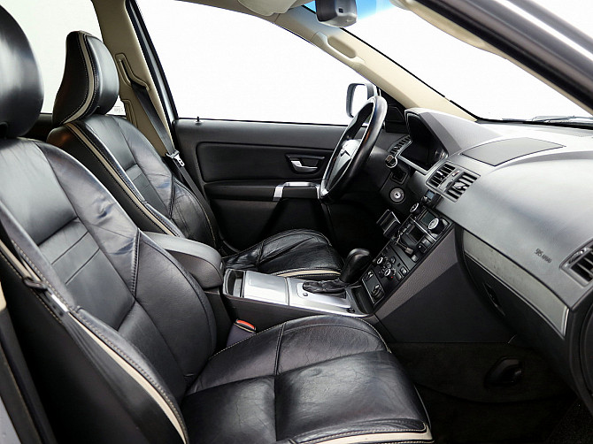 Volvo XC90 Summum Facelift ATM 2.4 D5 136kW Tallina - foto 6
