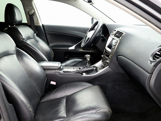 Lexus IS 220 Luxury 2.2 D 130kW Tallina - foto 6