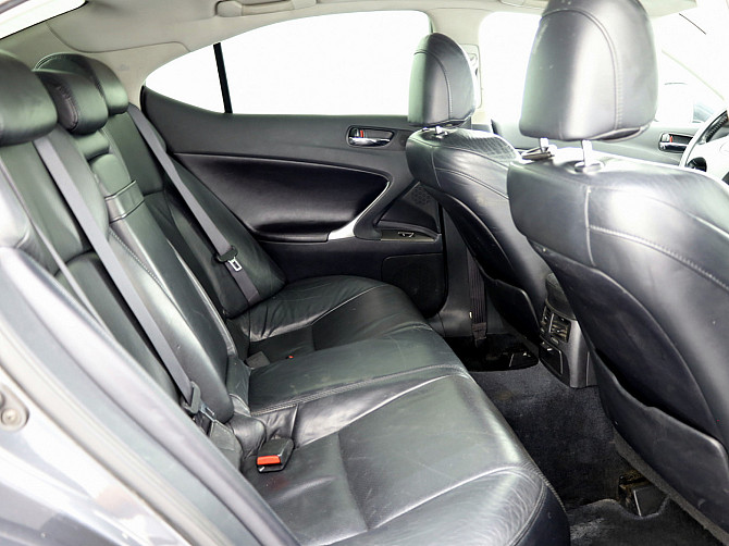 Lexus IS 220 Luxury 2.2 D 130kW Tallina - foto 7