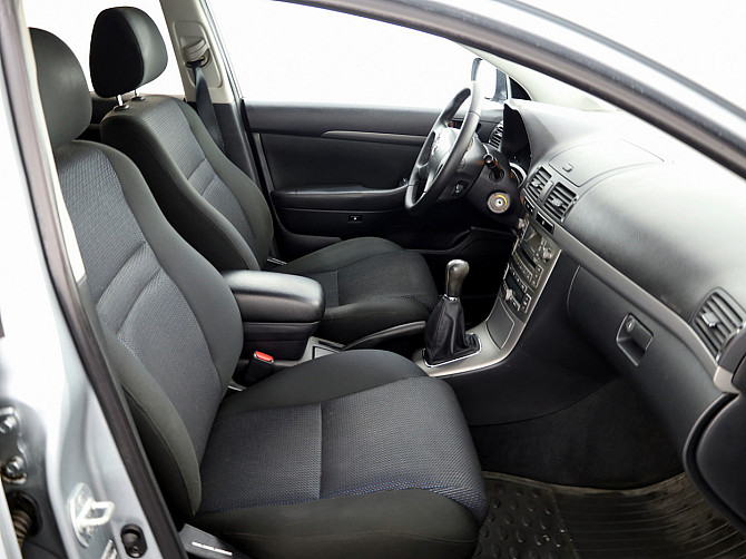 Toyota Avensis Linea Sol Facelift 2.0 108kW Таллин - изображение 6