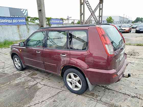 Nissan X-Trail Luxury 4x4 2.2 dCi 84kW Tallina