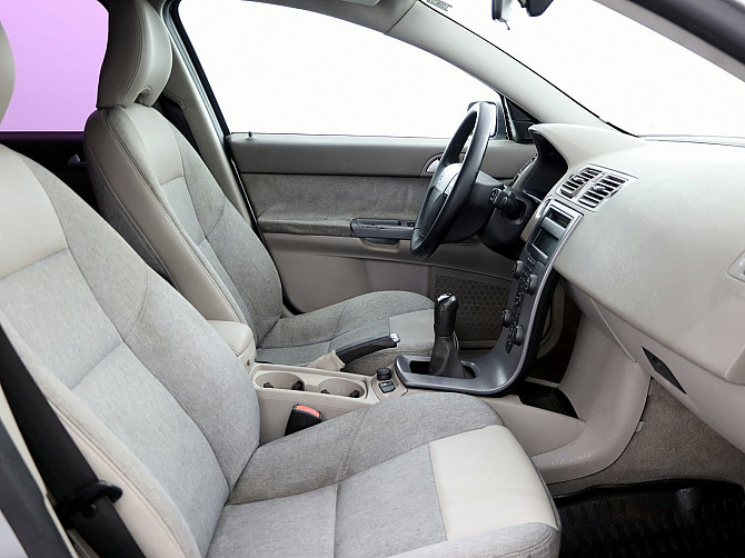 Volvo V50 Momentum 2.0 D4 100kW Tallina - foto 6