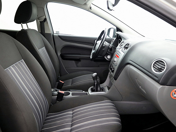 Ford Focus Facelift 1.6 74kW Таллин - изображение 6