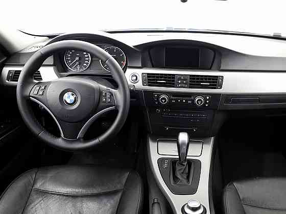 BMW 320 Touring Executive ATM 2.0 D 130kW Таллин