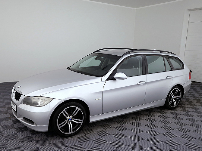 BMW 320 Touring Executive ATM 2.0 D 130kW Таллин - изображение 2