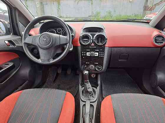 Opel Corsa Elegance 1.4 66kW Tallina