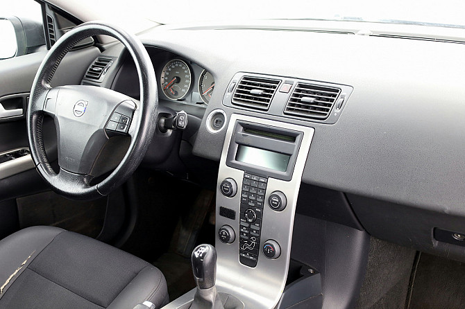 Volvo C30 Momentum 1.8 92kW Таллин - изображение 5