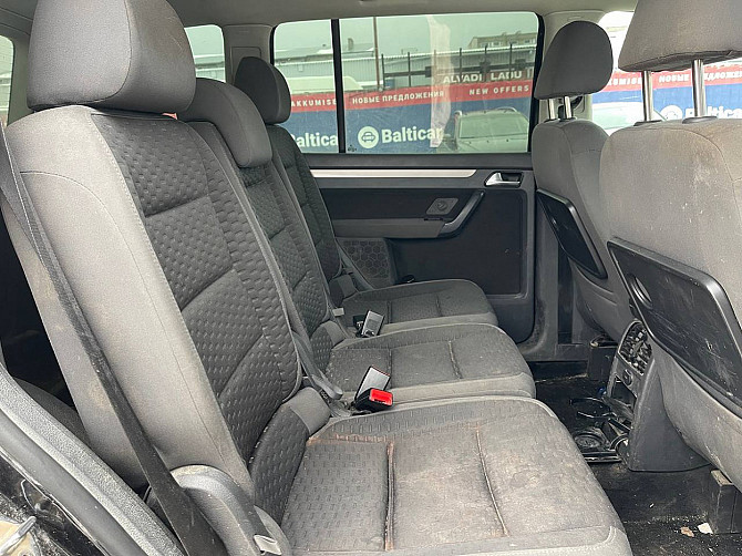 Volkswagen Touran Comfortline Facelift ATM 1.9 TDI 77kW Таллин - изображение 7