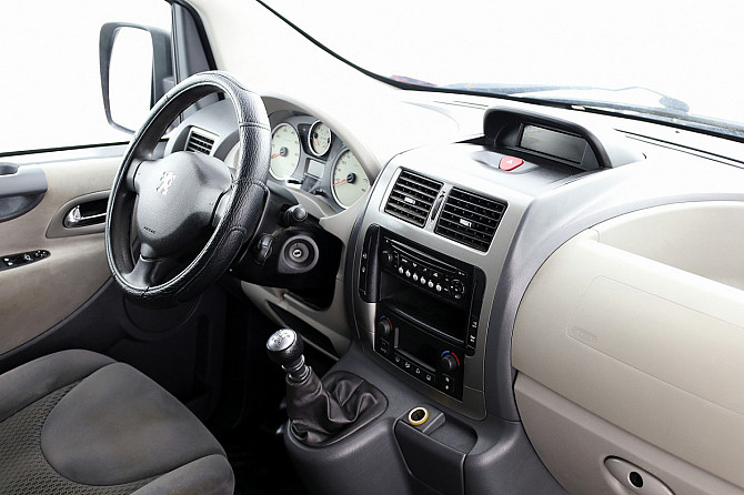 Peugeot Expert Passenger 2.0 HDi 88kW Таллин - изображение 5