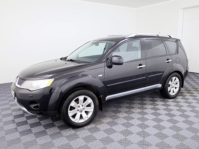Mitsubishi Outlander Luxury ATM 2.4 125kW Таллин - изображение 2