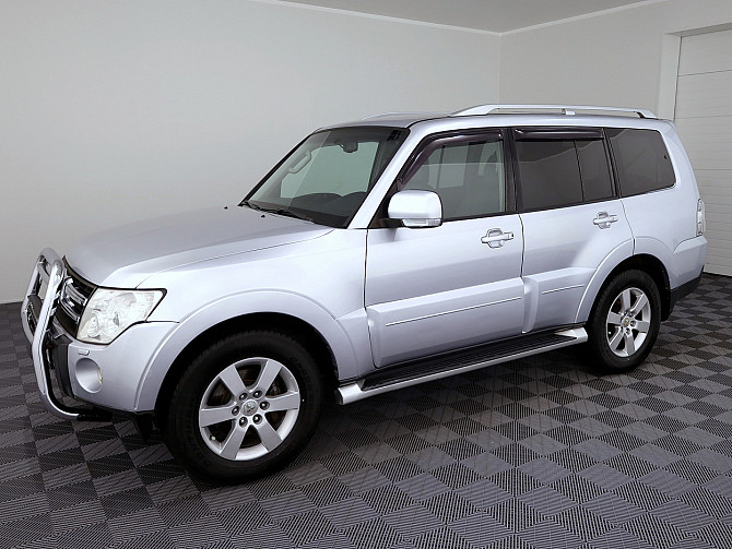 Mitsubishi Pajero Luxury ATM 3.2 Di-D 125kW Таллин - изображение 2
