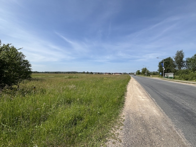 Pārdod 1,92 ha lielu zemes gabalu Ādažos.  Ir izstrādāts detālplānojums, kas paredz sadali 7 Ādažu novads - foto 3