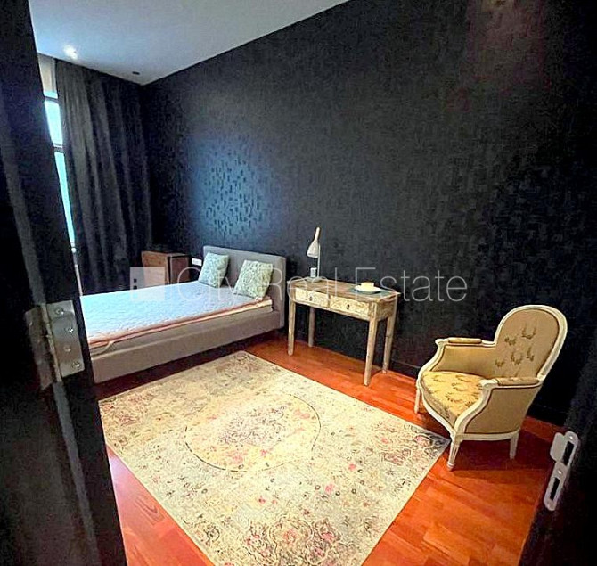 Fasādes māja, renovēta māja, ieeja no ielas, ir lifts, terase, logi vērsti mājas abās Rīga - foto 12
