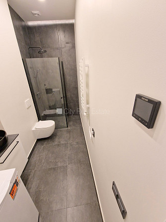 Projekts - Kuģu 26, jaunceltne, apsargāta autostāvvieta, luksuss apartamenti , terase, logi Rīga - foto 17
