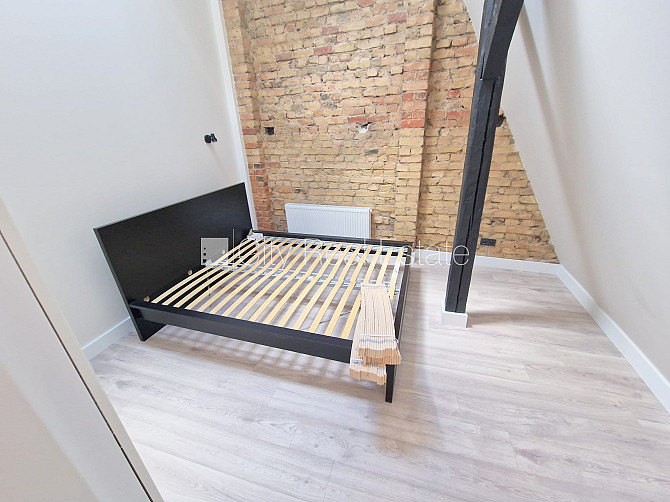 Fasādes māja, slēgts pagalms, ir lifts, kāpņu telpa pēc kapitālā remonta, studio tipa, Rīga - foto 11