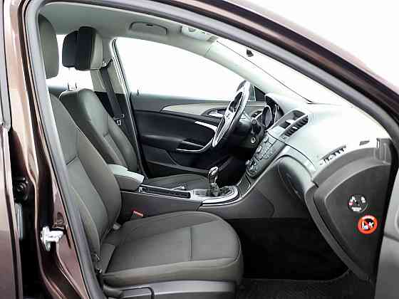 Opel Insignia Elegance 1.8 103kW Таллин