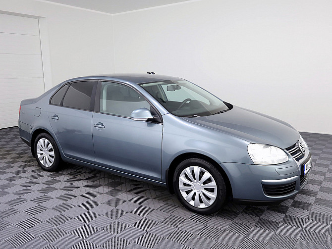 Volkswagen Jetta Comfortline 1.6 75kW Tallina - foto 1