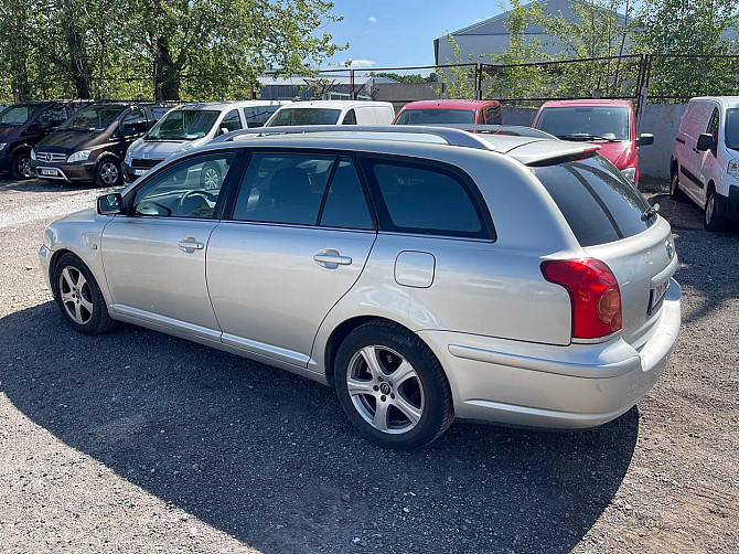 Toyota Avensis Linea Sol ATM 2.0 108kW Tallina - foto 4