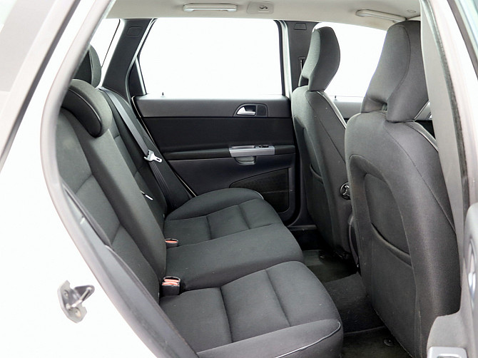 Volvo V50 Momentum Facelift 1.6 D4 80kW Tallina - foto 7