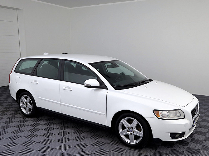 Volvo V50 Momentum Facelift 1.6 D4 80kW Tallina - foto 1