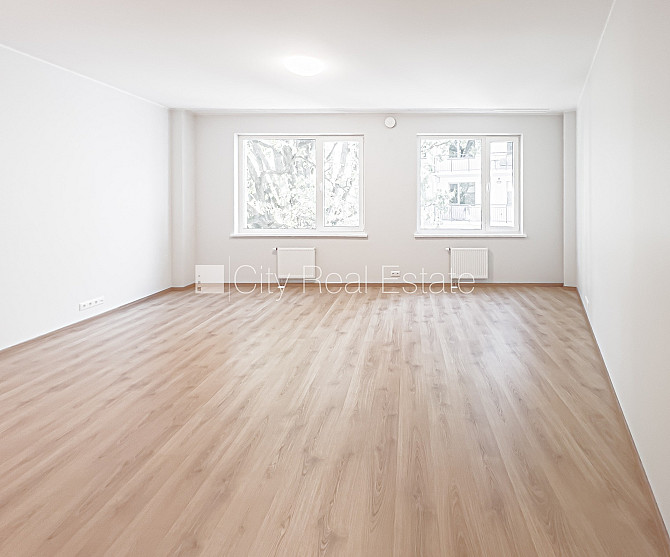 Pagalma ēka, renovēta māja, labiekārtots apzaļumots pagalms, slēgts pagalms, iespēja nomāt Rīga - foto 20