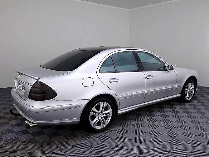 Mercedes-Benz E 220 AMG Facelift ATM 2.1 CDI 110kW Tallina - foto 3