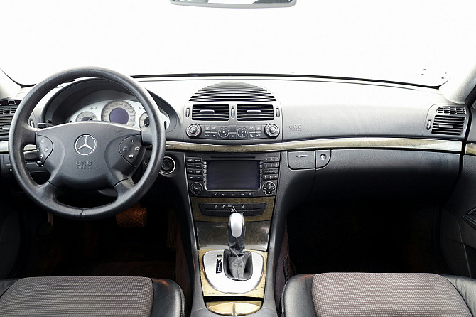 Mercedes-Benz E 220 AMG Facelift ATM 2.1 CDI 110kW Tallina - foto 5