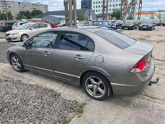 Honda Civic Elegance 1.8 103kW Tallina