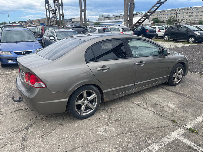 Honda Civic Elegance 1.8 103kW Tallina - foto 3