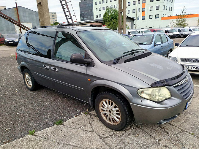 Chrysler Voyager Limited Facelift ATM 2.8 CRD 110kW Tallina - foto 1