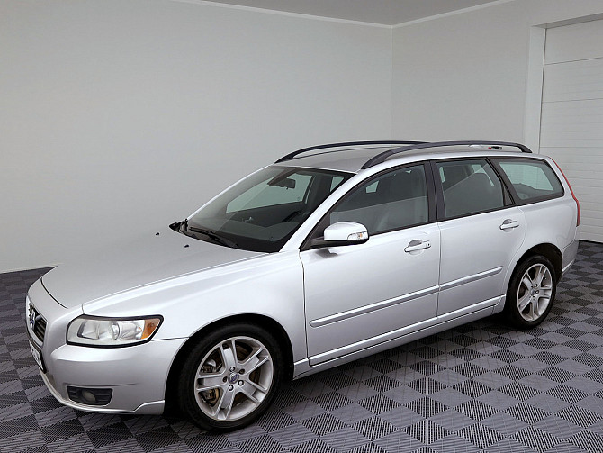 Volvo V50 Summum Facelift ATM 2.0 D4 100kW Таллин - изображение 2