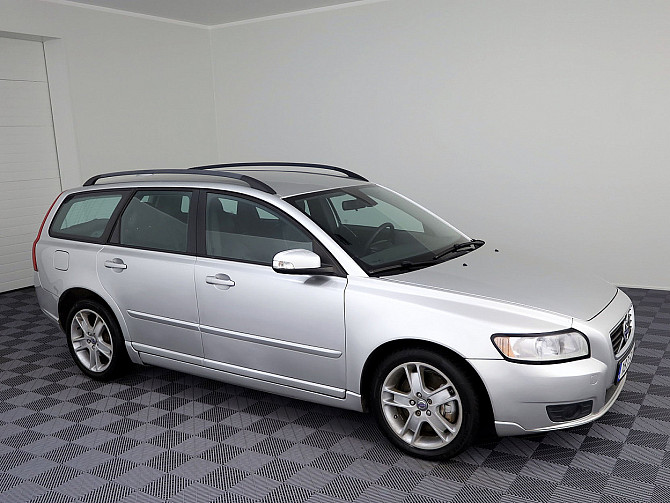 Volvo V50 Summum Facelift ATM 2.0 D4 100kW Таллин - изображение 1