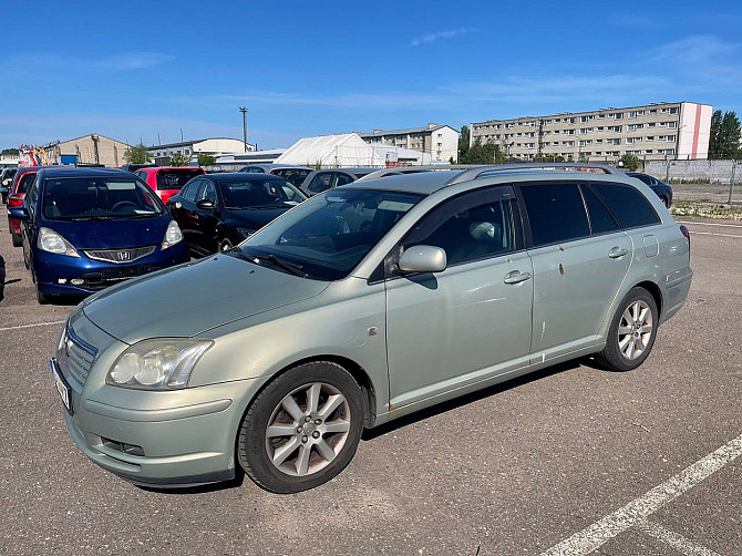 Toyota Avensis Linea Sol 2.0 D-4D 85kW Tallina - foto 2