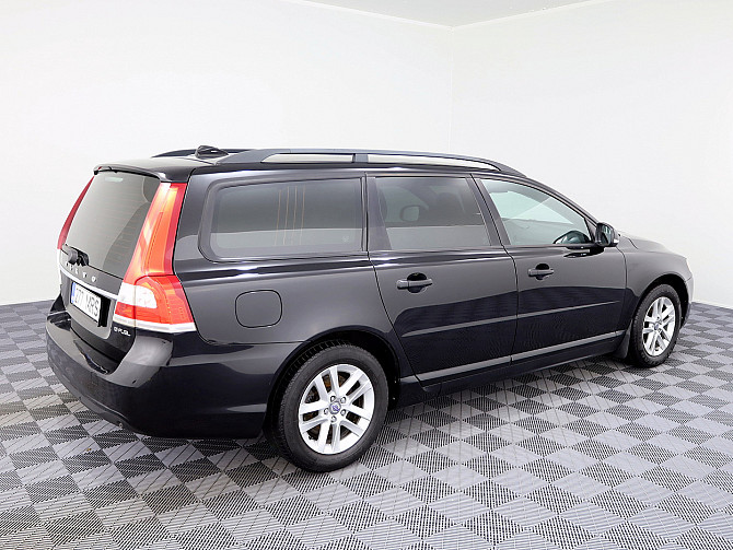 Volvo V70 Summum Facelift ATM 2.0 157kW Таллин - изображение 3