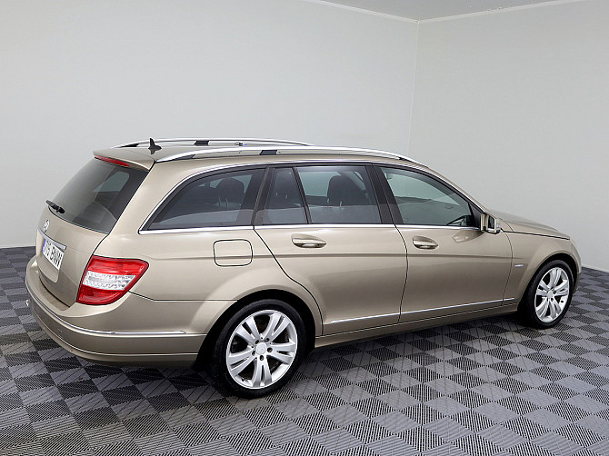 Mercedes-Benz C 220 Avantgarde ATM 2.1 CDI 125kW Таллин - изображение 3