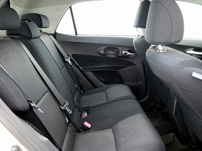 Toyota Auris Hybrid Facelift ATM 1.8 73kW Tallina - foto 7