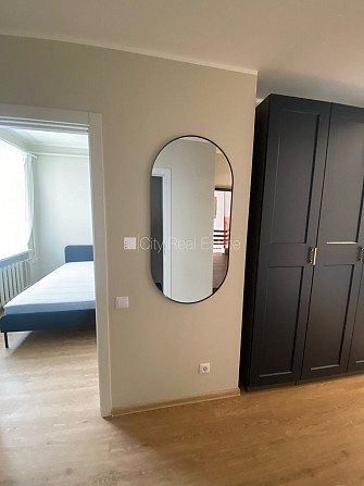 Fasādes māja, renovēta māja, labiekārtota apzaļumota teritorija, slēgts pagalms, kāpņu Rīga - foto 2