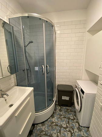 Fasādes māja, renovēta māja, labiekārtota apzaļumota teritorija, slēgts pagalms, kāpņu Rīga - foto 8