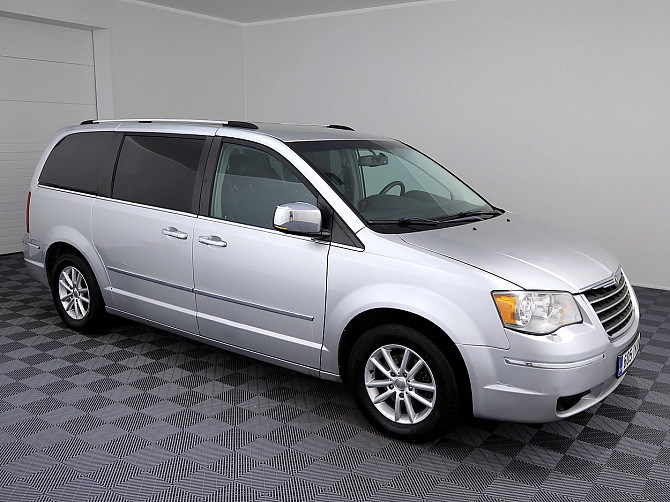 Chrysler Grand Voyager Limited ATM 2.8 CRD 120kW Tallina - foto 1