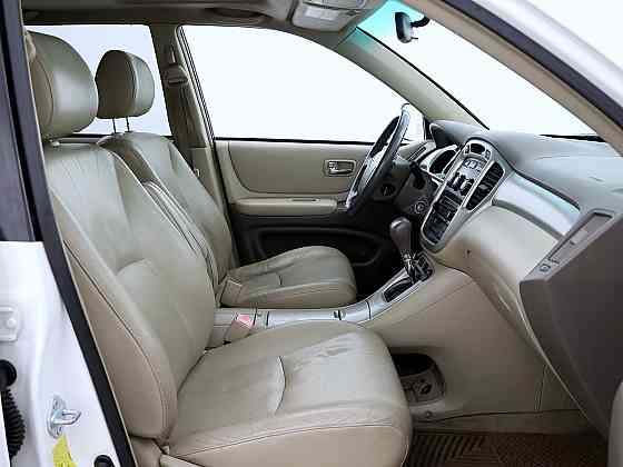 Toyota Highlander Luxury A-C 3.5 201kW Tallina