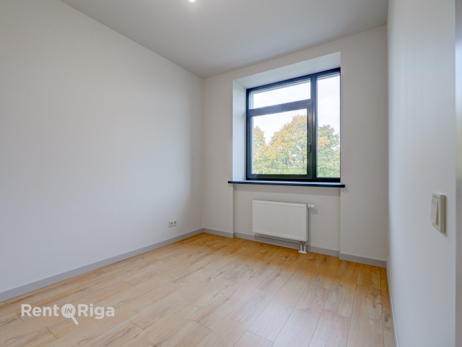 Mūsdienīgs un līdz detaļām pārdomāts 2-istabu dzīvoklis Lielirbes ielā 9a  lokācijā, kas Rīga - foto 14