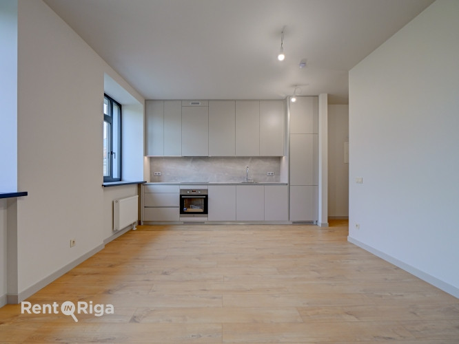 Mūsdienīgs un līdz detaļām pārdomāts 2-istabu dzīvoklis Lielirbes ielā 9a  lokācijā, kas Rīga - foto 10