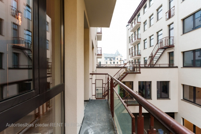 Cтудия с продуманным до мелочей дизайном в динамично развивающемся центре Риги Рига - изображение 18