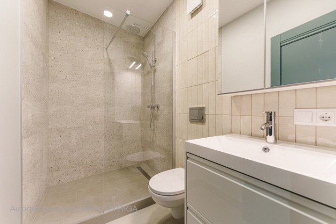 Cтудия с продуманным до мелочей дизайном в динамично развивающемся центре Риги Рига - изображение 15