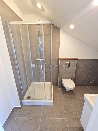 Jaunceltne, labiekārtots apzaļumots pagalms, iespēja nomāt autostāvvietu, ir lifts, lodžija, Rīga - foto 15