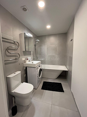 Renovēta māja, ir lifts, kāpņu telpa pēc kapitālā remonta, guļamistabu skaits 3 gab., Rīga - foto 11