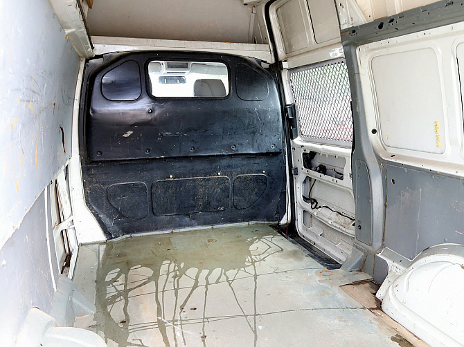 Volkswagen Transporter Maxi 2.5 TDI 96kW Таллин - изображение 8