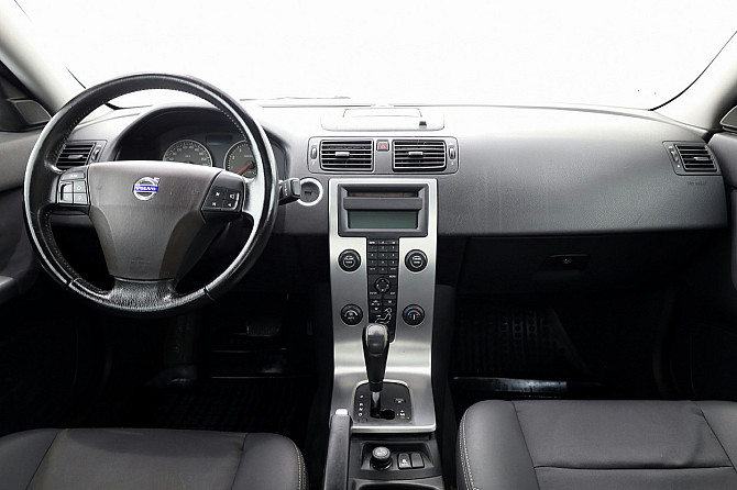 Volvo S40 Comfort ATM 2.4 125kW Таллин - изображение 5