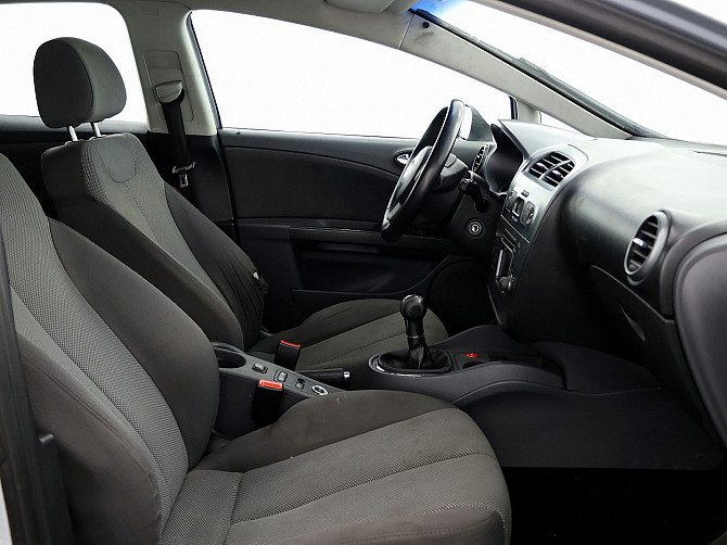 SEAT Leon Comfortline 1.9 TDI 77kW Таллин - изображение 6