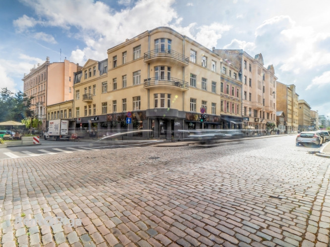 Iznomā lieliskas telpas restorānam ar aprīkojumu, veikalam vai kafejnīcai. Izdevīga un Rīga - foto 5